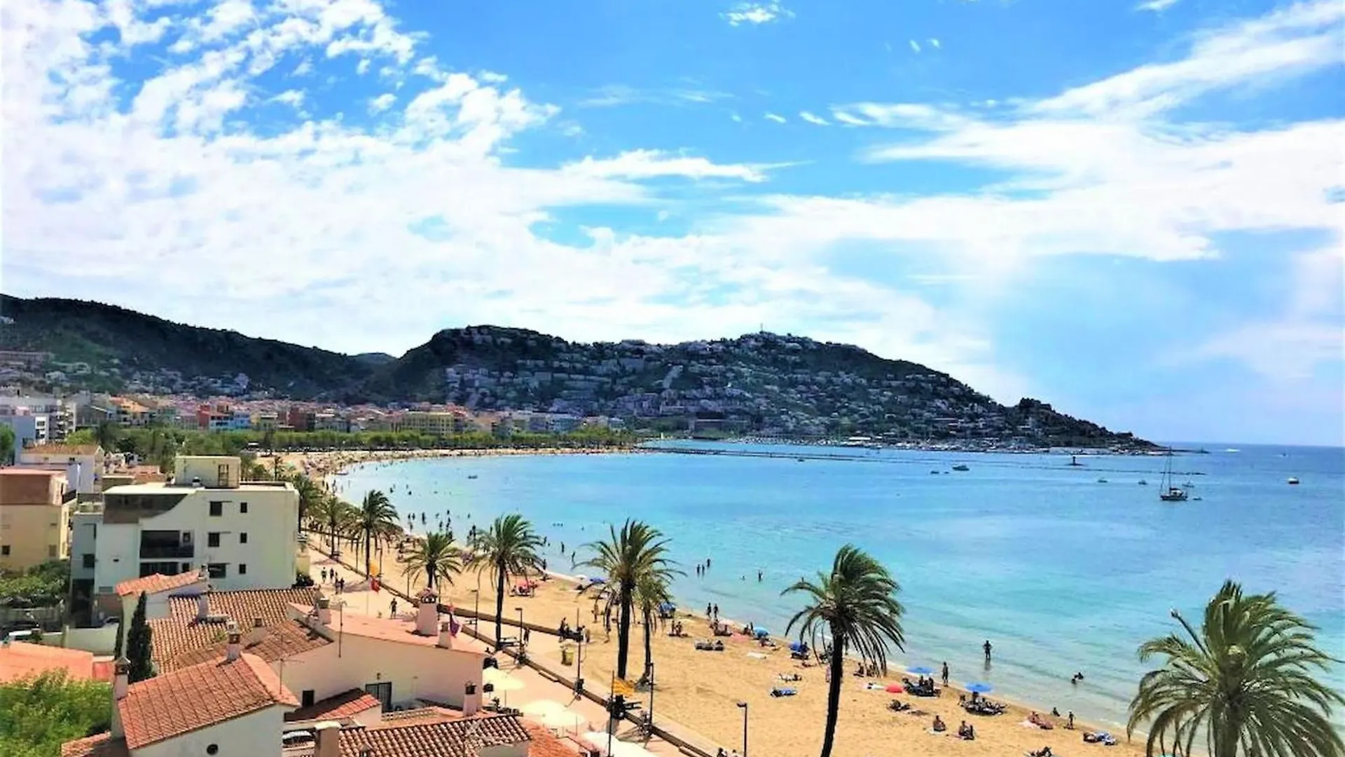 Apartamento En Roses A 2 Minutos De La Playa Con Vista Al Mar Girona
